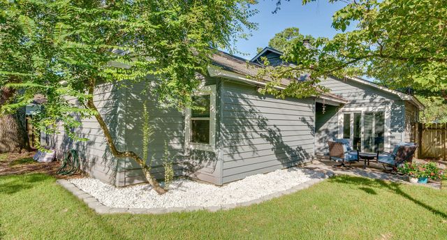 1213 Llewellyn Road, Mount Pleasant, SC 29464