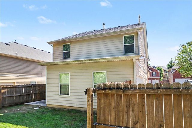 9 Matador Way, Newnan, GA 30263