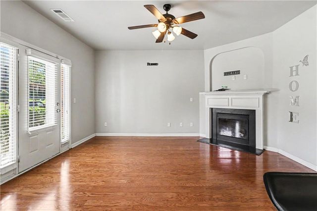 9 Matador Way, Newnan, GA 30263