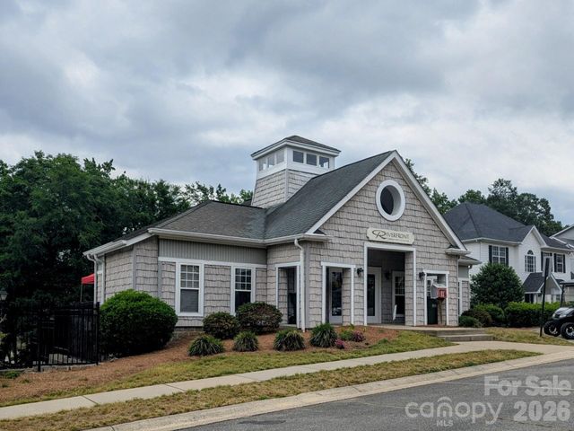 157 Lighthouse Road, Mount Holly, NC 28120
