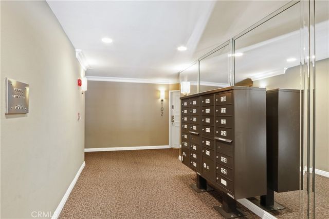 4189 Vineland Avenue 108, North Hollywood, CA 91602