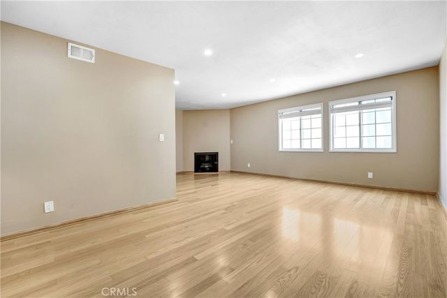 4189 Vineland Avenue 108, North Hollywood, CA 91602