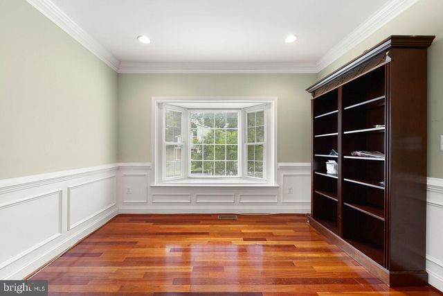 33 DONELSON ST, Alexandria, VA 22304