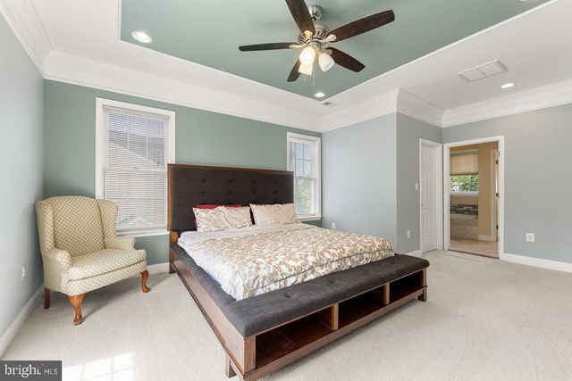 33 DONELSON ST, Alexandria, VA 22304