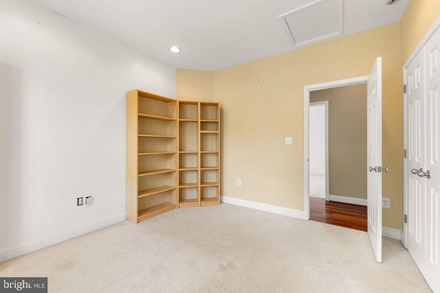 33 DONELSON ST, Alexandria, VA 22304
