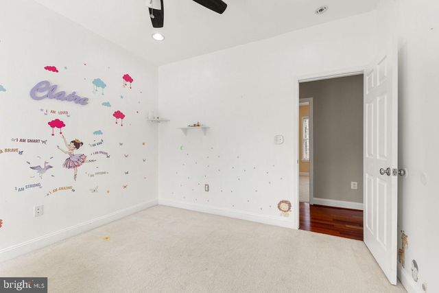 33 DONELSON ST, Alexandria, VA 22304