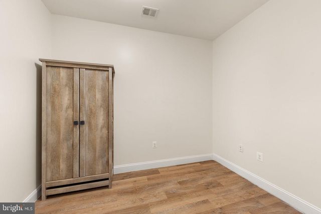 33 DONELSON ST, Alexandria, VA 22304