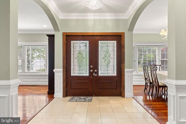 33 DONELSON ST, Alexandria, VA 22304