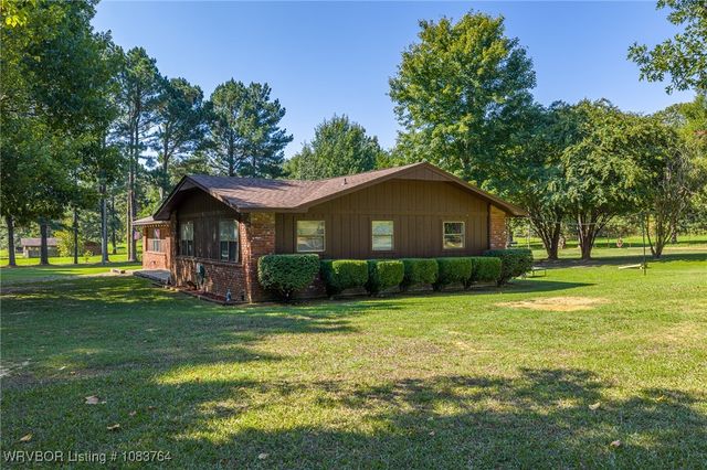 325 Six Mile Road, Magazine, AR 72943