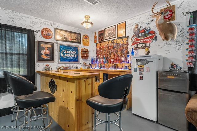 325 Six Mile Road, Magazine, AR 72943