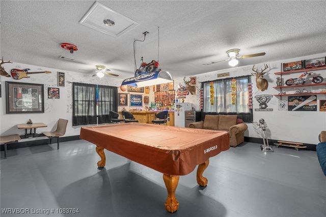 325 Six Mile Road, Magazine, AR 72943