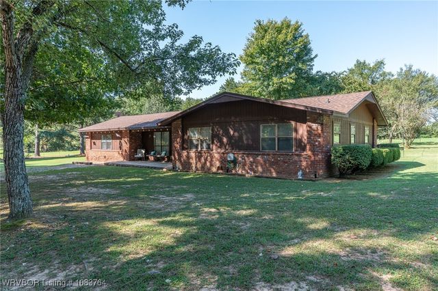325 Six Mile Road, Magazine, AR 72943