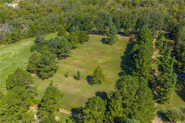 325 Six Mile Road, Magazine, AR 72943