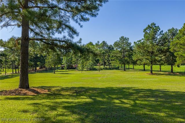 325 Six Mile Road, Magazine, AR 72943