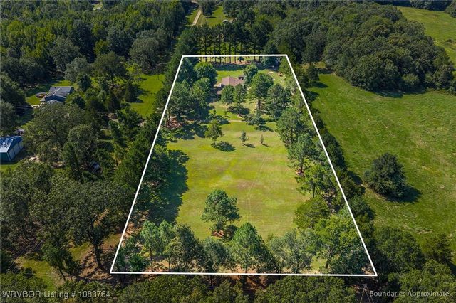 325 Six Mile Road, Magazine, AR 72943