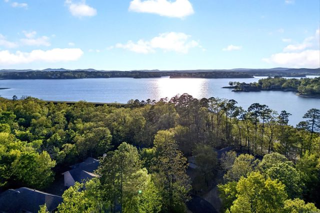 20 Arista Lane, Hot Springs Village, AR 71909