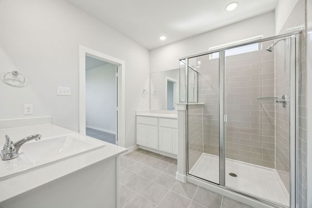 9404 Lone Maverick Drive, Fort Worth, TX 76036