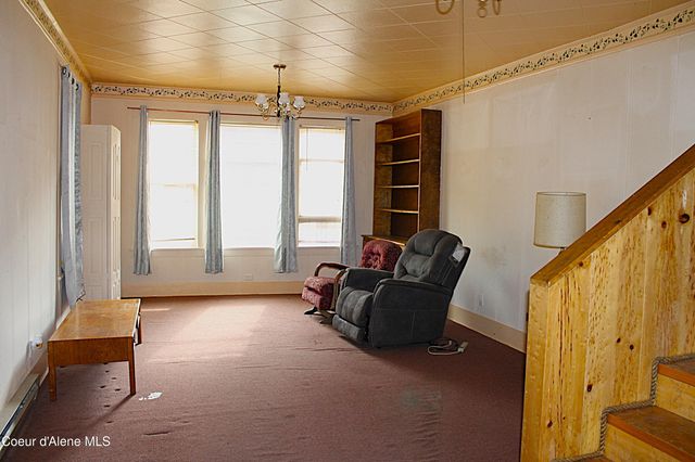 6209 Florida St, Bonners Ferry, ID 83805