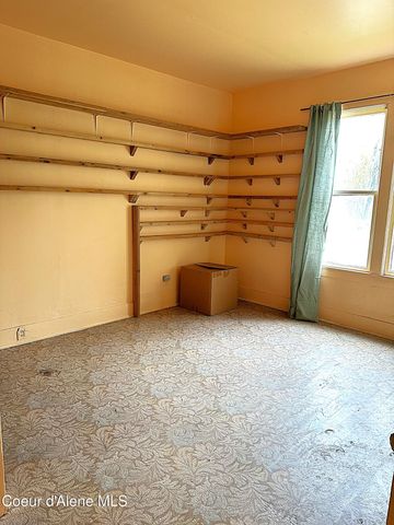 6209 Florida St, Bonners Ferry, ID 83805