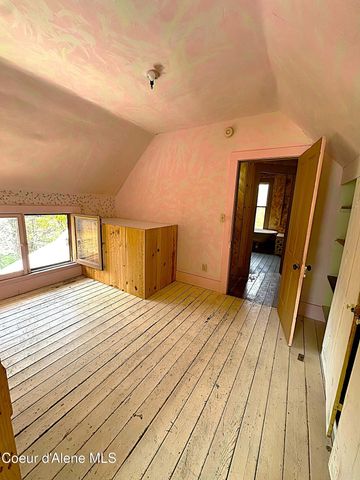 6209 Florida St, Bonners Ferry, ID 83805