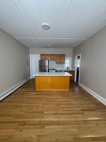 78 Pleasant 9, Marblehead, MA 01945