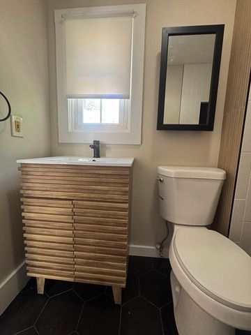 78 Pleasant 9, Marblehead, MA 01945