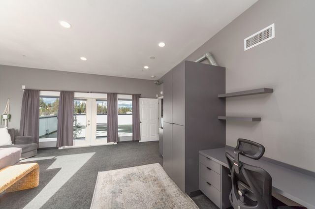 3003 E 30th Ave, Spokane, WA 99223
