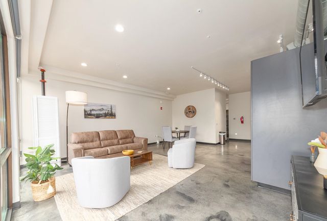 3003 E 30th Ave, Spokane, WA 99223