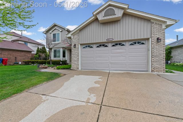 54860 Pimenta Drive, Macomb Township, MI 48042