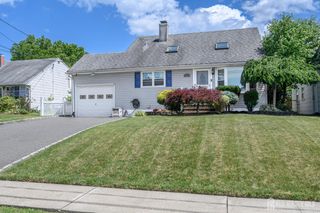 204 Brown Avenue, Iselin, NJ 08830