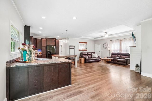 51 Hermit Springs Trail, Hendersonville, NC 28739