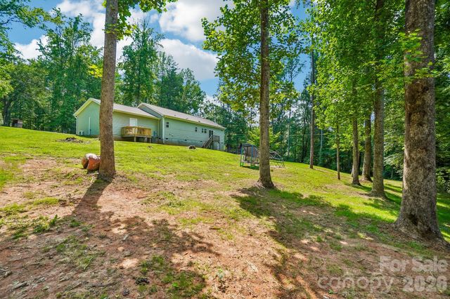 51 Hermit Springs Trail, Hendersonville, NC 28739