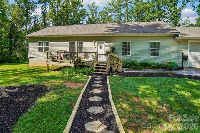 51 Hermit Springs Trail, Hendersonville, NC 28739