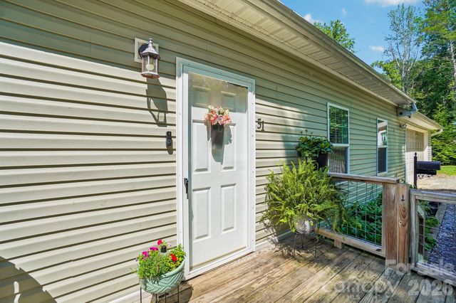 51 Hermit Springs Trail, Hendersonville, NC 28739