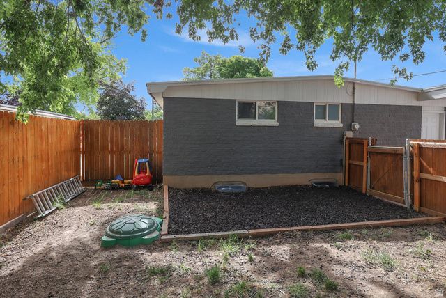 1016 N MONROE BLVD, Ogden, UT 84404