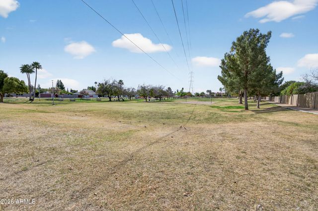 1650 E GRANDVIEW Street, Mesa, AZ 85203