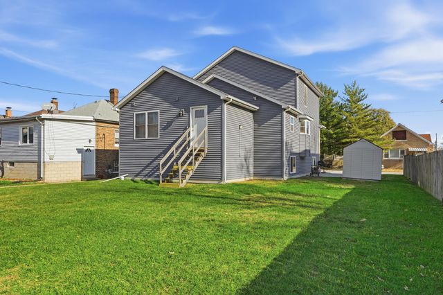 2468 Birch Avenue, Whiting, IN 46394