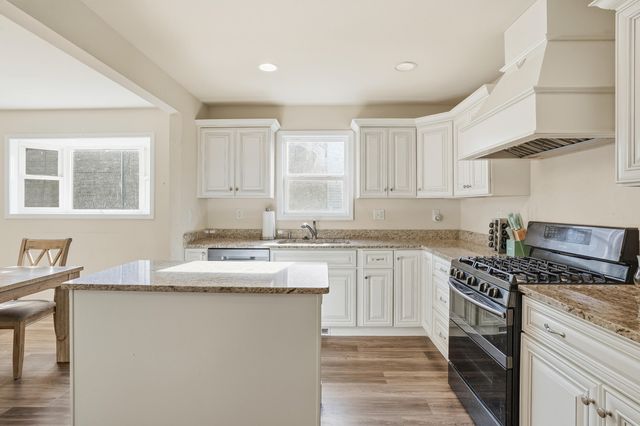 2468 Birch Avenue, Whiting, IN 46394