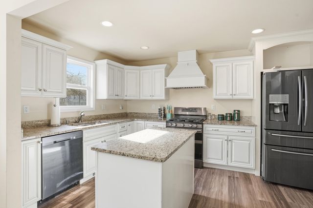 2468 Birch Avenue, Whiting, IN 46394