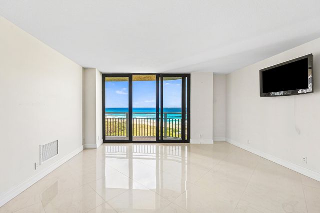 3000 N Ocean Drive 8-f, Singer Island, FL 33404