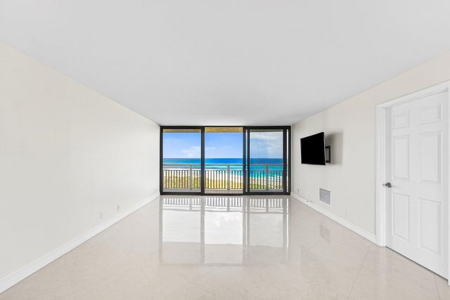 3000 N Ocean Drive 8-f, Singer Island, FL 33404