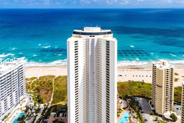 3000 N Ocean Drive 8-f, Singer Island, FL 33404