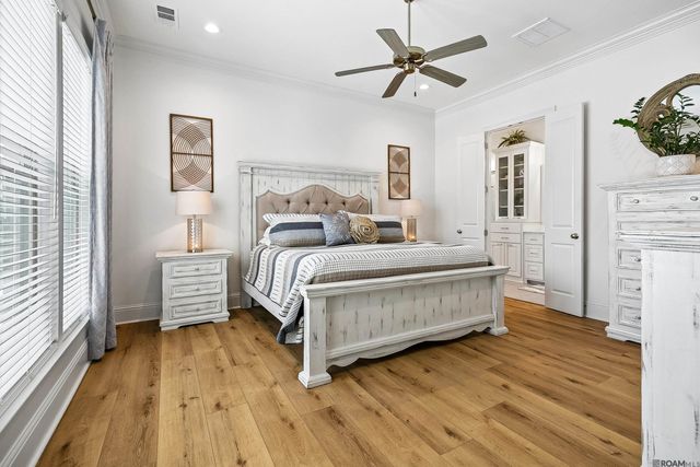38177 Sweet Briar Dr, Prairieville, LA 70769