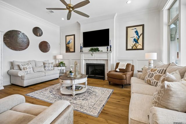 38177 Sweet Briar Dr, Prairieville, LA 70769