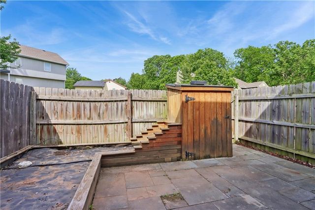 6635 N Cosby Street, Kansas City, MO 64151