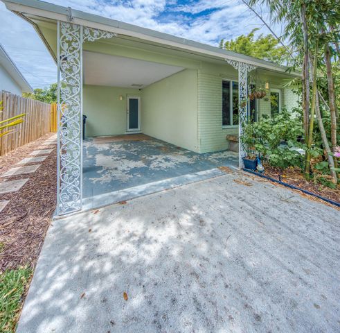 1612 N Ocean Breeze, Lake Worth Beach, FL 33460