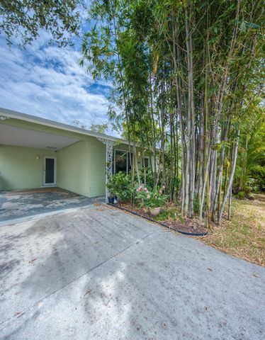 1612 N Ocean Breeze, Lake Worth Beach, FL 33460