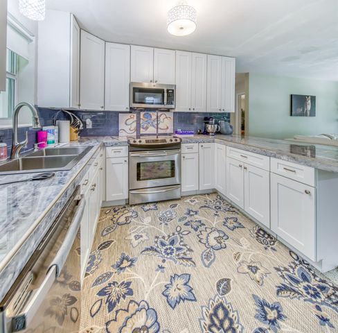 1612 N Ocean Breeze, Lake Worth Beach, FL 33460