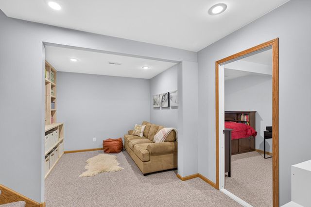 13868 55th Street N, Stillwater, MN 55082