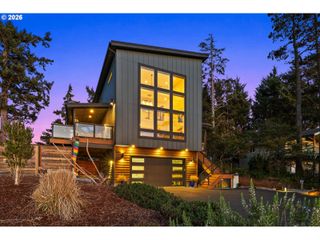 31302 J Pl, Ocean Park, WA 98640